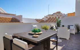Studio Deluxe With Shared Roof Terrace
